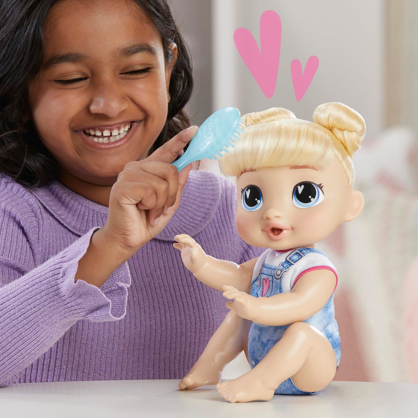 Baby Alive Harper Hugs Crawl 'n Play Electronic Crawling Baby Doll – 10.75 in, 3+