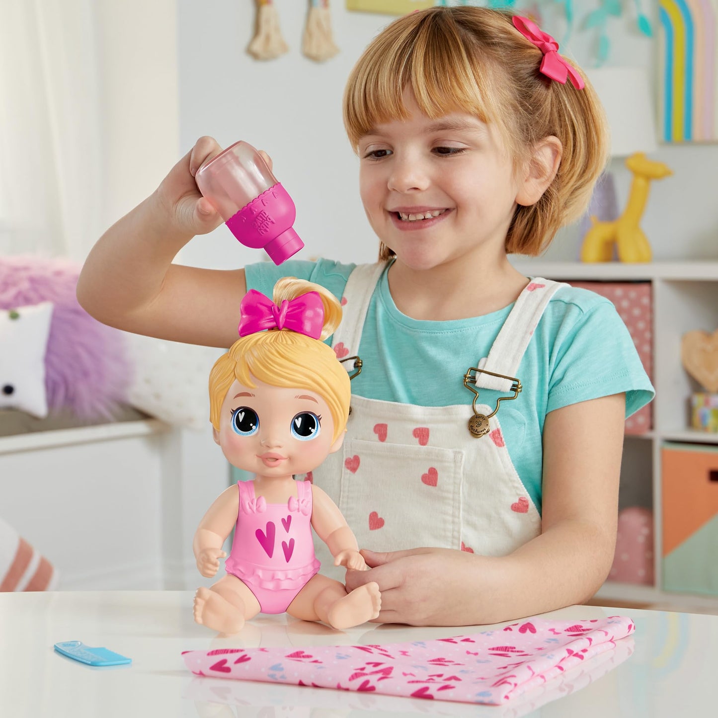 Baby Alive Shampoo Snuggle Harper Hugs Blonde Hair - 11-Inch Water Doll Playset