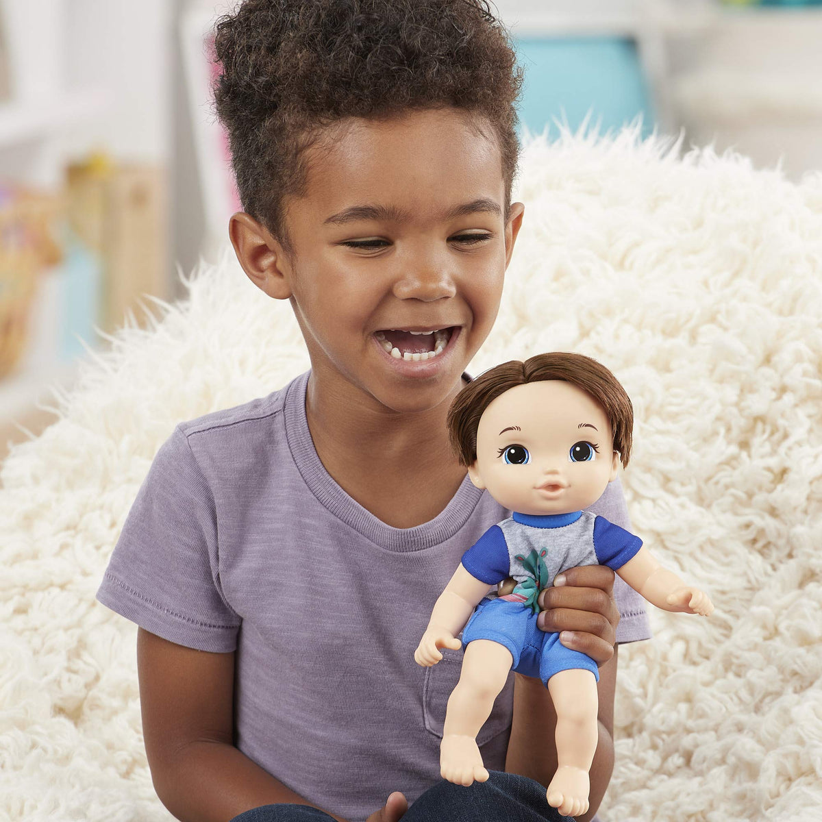 Baby Alive Littles Carry N Go Matteo Doll in Carrier – 9-Inch, 3+
