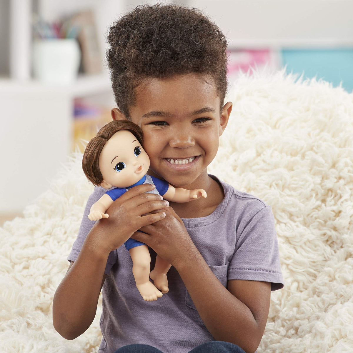Baby Alive Littles Carry N Go Matteo Doll in Carrier – 9-Inch, 3+