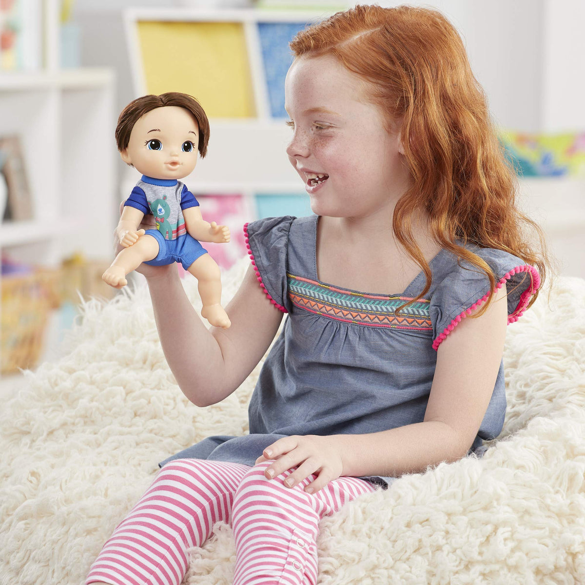 Baby Alive Littles Carry N Go Matteo Doll in Carrier – 9-Inch, 3+
