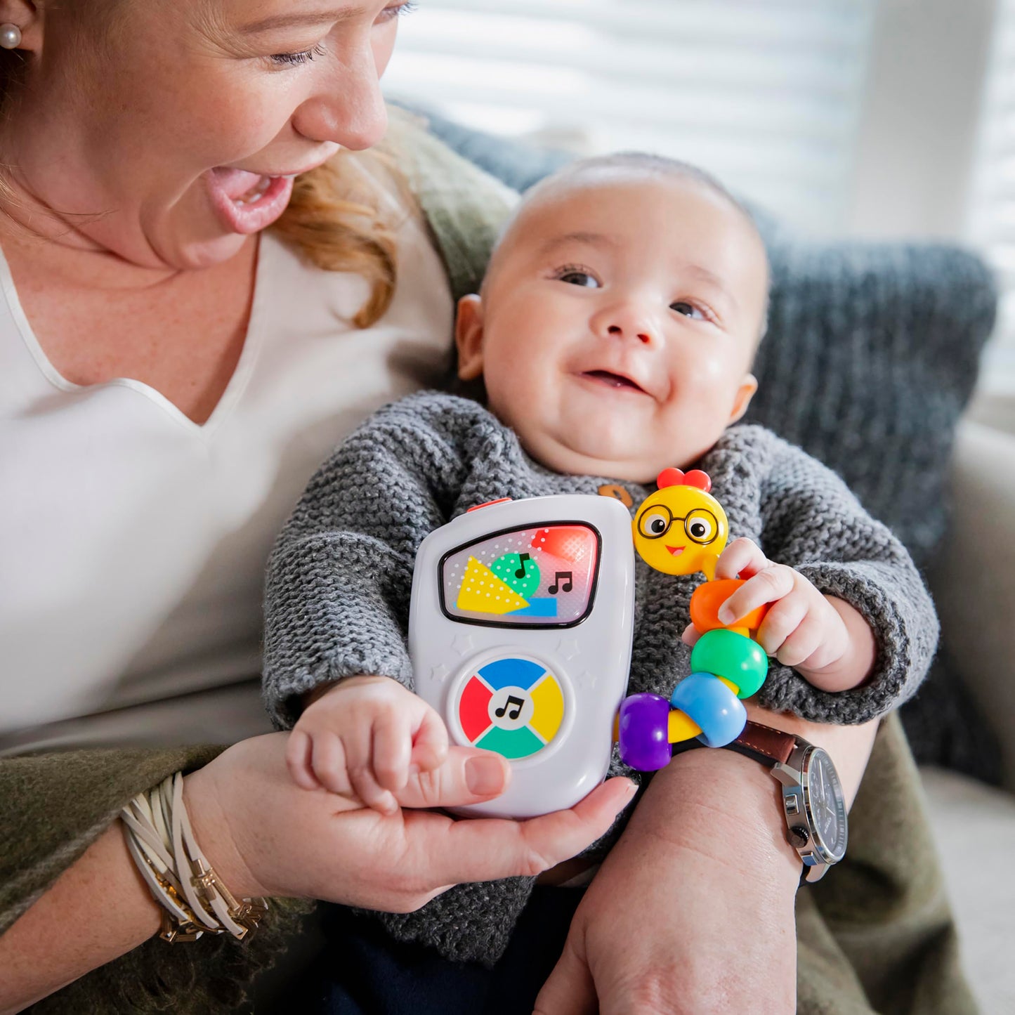 Baby Einstein Take Along Tunes Musical Toy – Portable Classical Melodies for Babies 3 Months+
