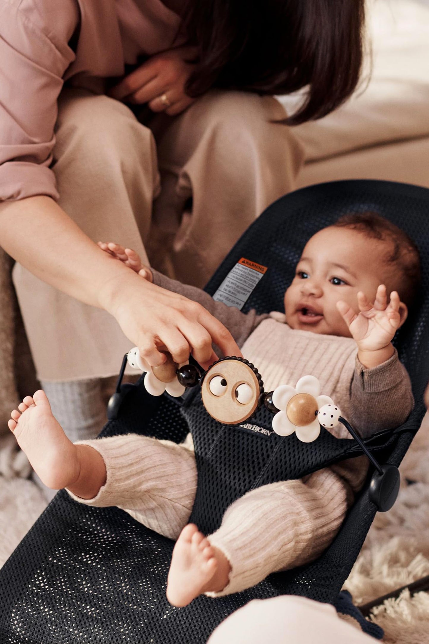 BabyBjörn Googly Eyes Toy for Bouncer – Black & White, Easy Attach & Spin Bar