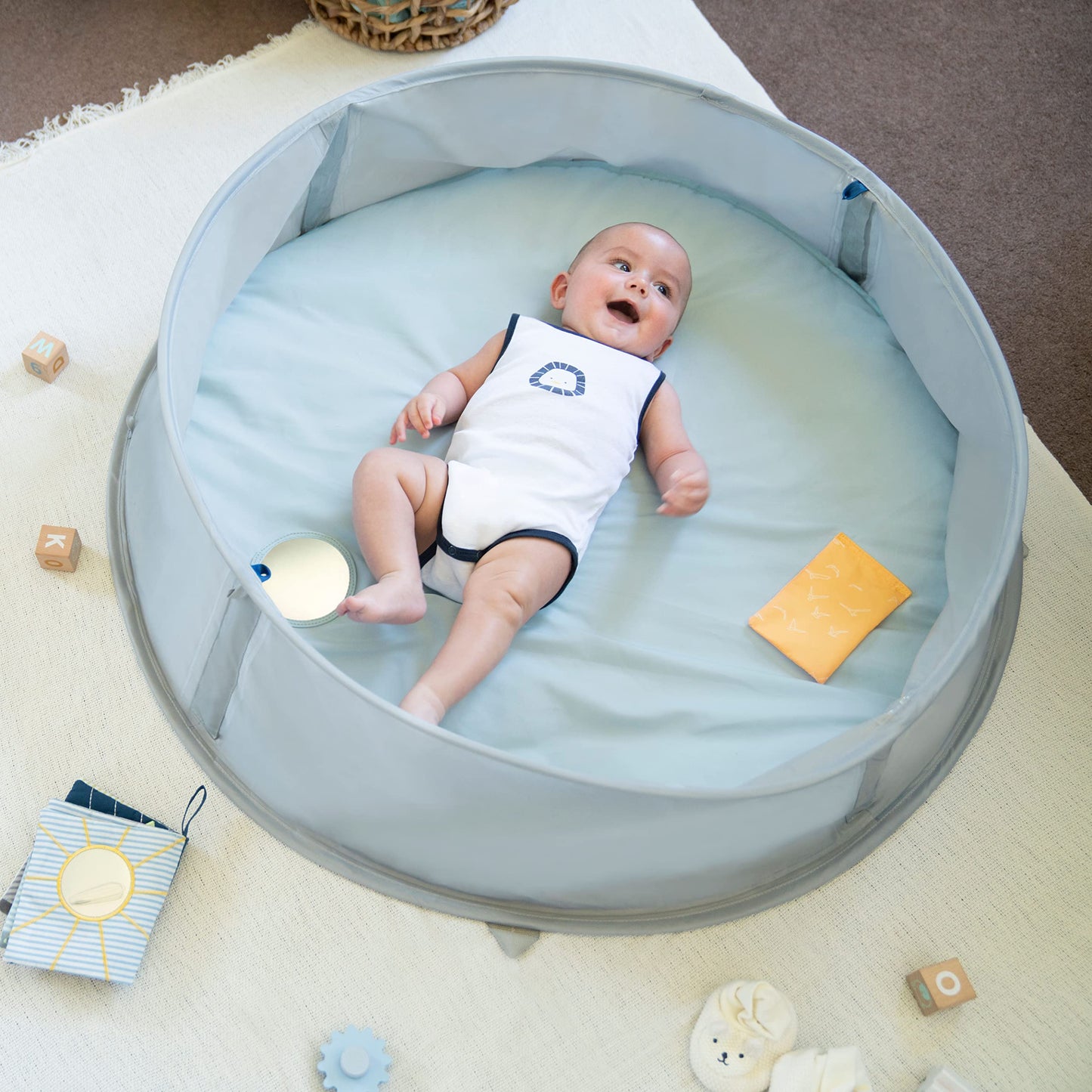 Babymoov Aquani 3-in-1 Pop Up Tent, Kiddie Pool & Play Area – Marine