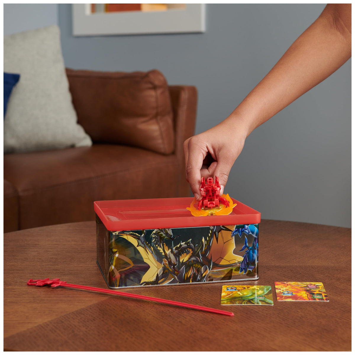 Bakugan Baku-tin with Special Attack Mantid — Spin, Storage & Customizable Battle Tin
