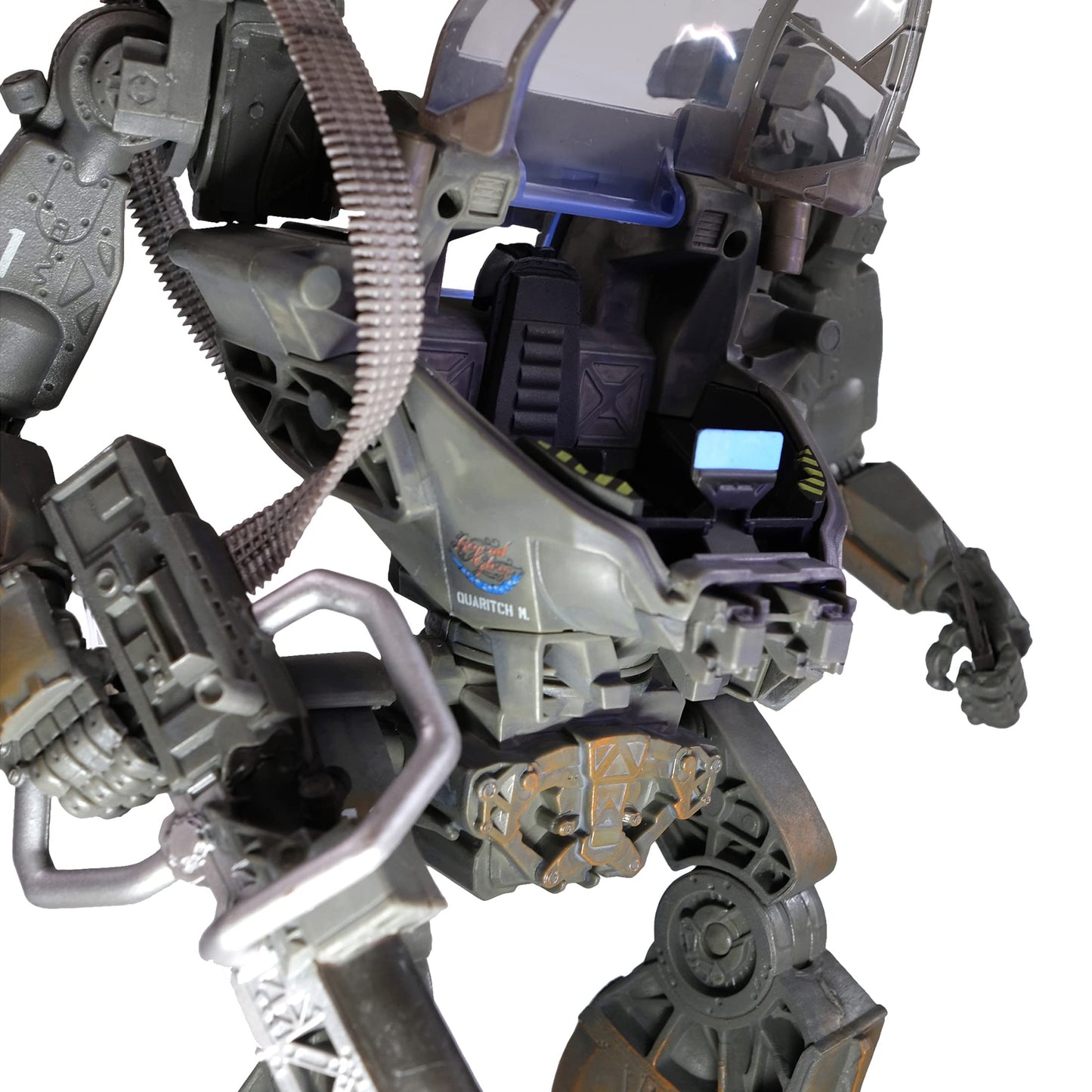 Bandai McFarlane Avatar MEGAFIG A1 AMP Suit – Ultra Articulation Collectible