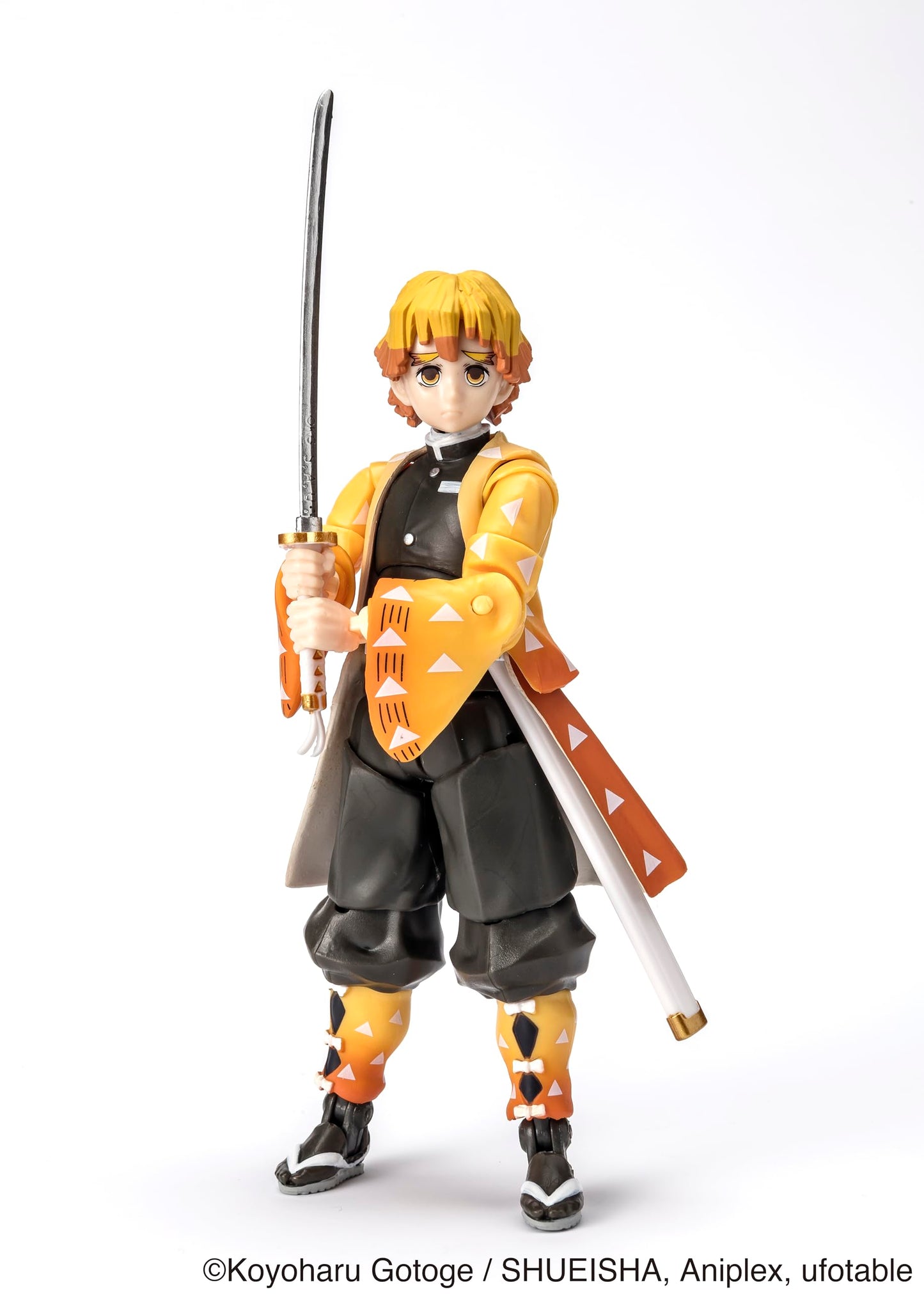 BANDAI Ultimate Legends Zenitsu Agatsuma Action Figure – 12.5cm, 27 Points of Articulation | Demon Slayer Collectible