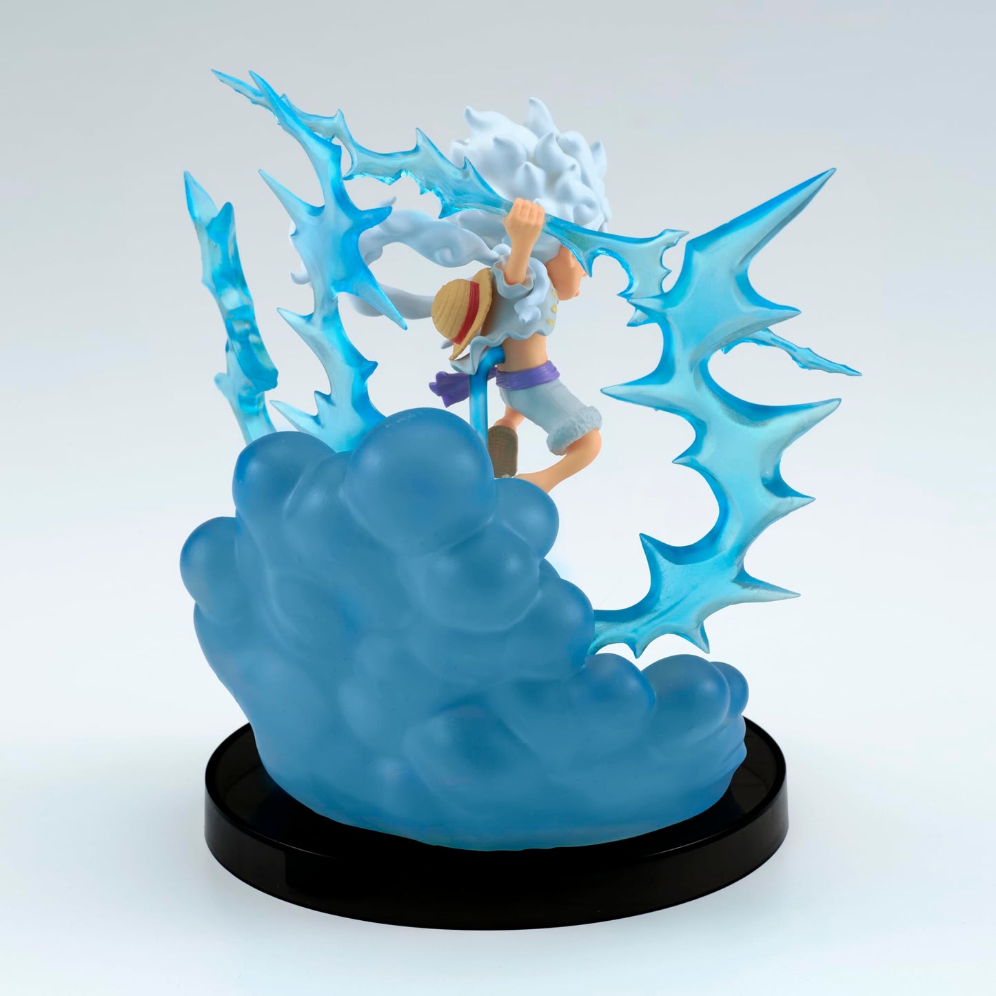 Banpresto Monkey D. Luffy Gear 5 World Collectable Figure - 2.8 in Display