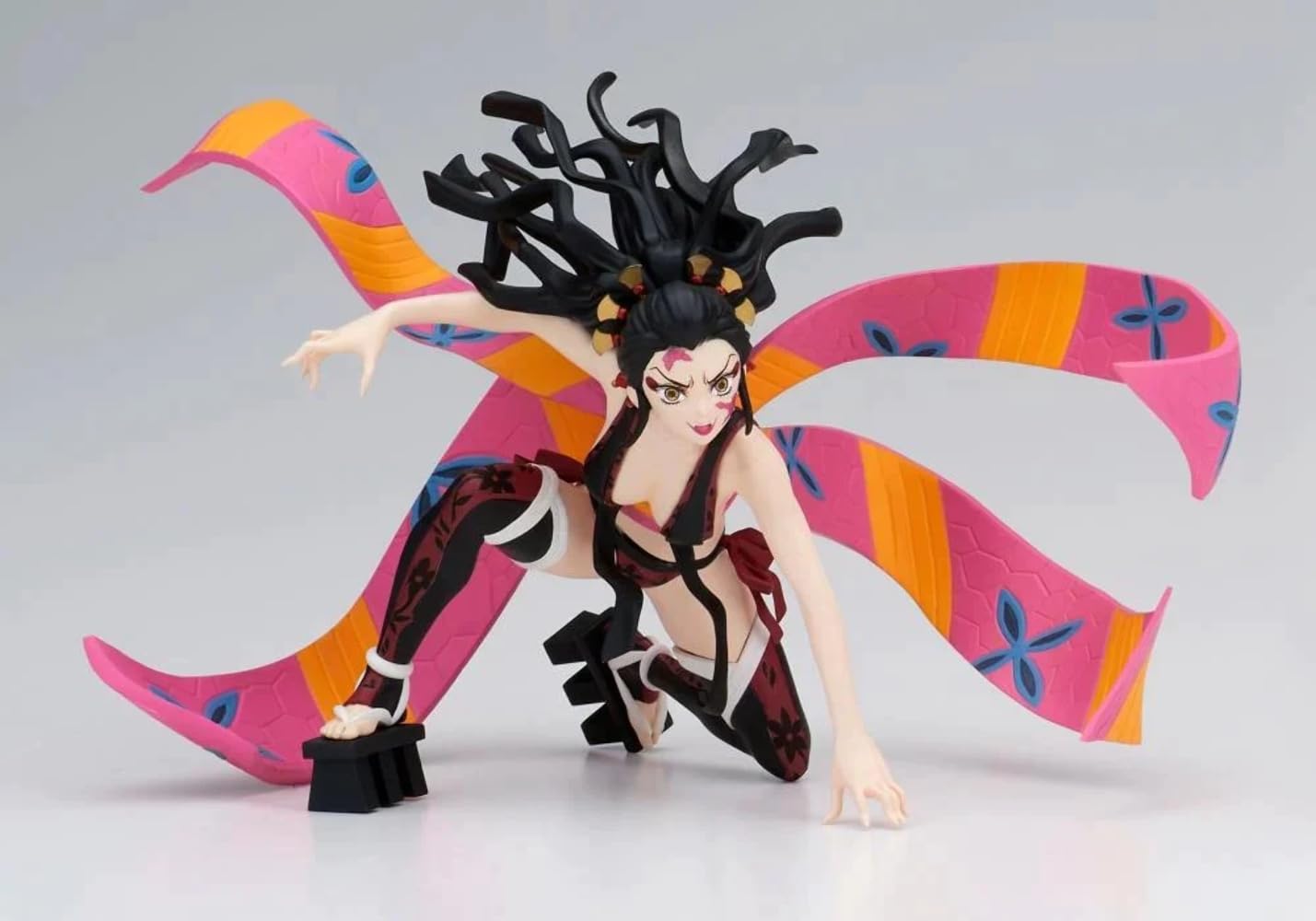 Banpresto Daki ver. A – Demon Slayer: Kimetsu no Yaiba | Vibration Stars Figure | Bandai Spirits Official