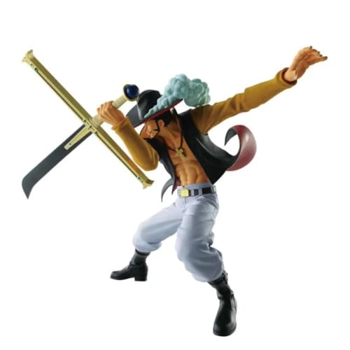 Banpresto One Piece Dracule Mihawk Battle Record Figure – 5.1 Inch Display