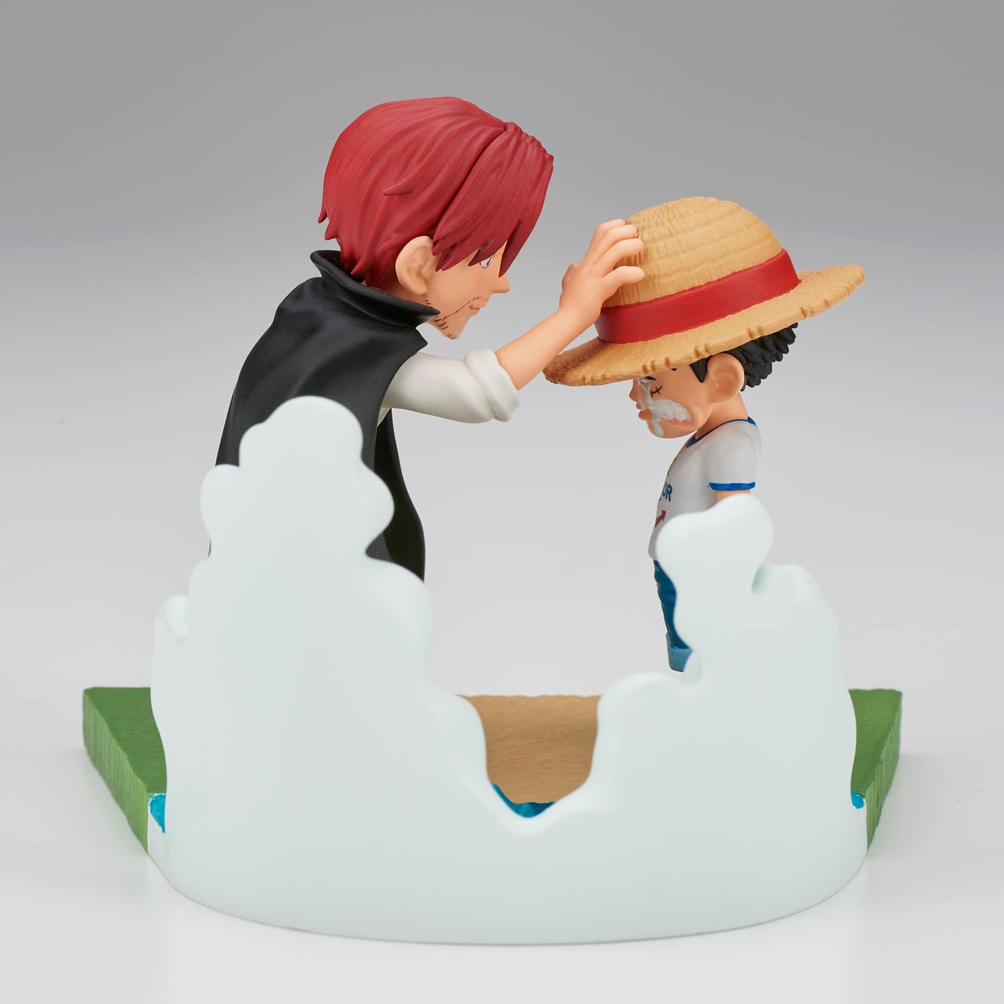 Banpresto World Collectable Figure Log Stories: Monkey D. Luffy & Shanks - 2.8in Tall