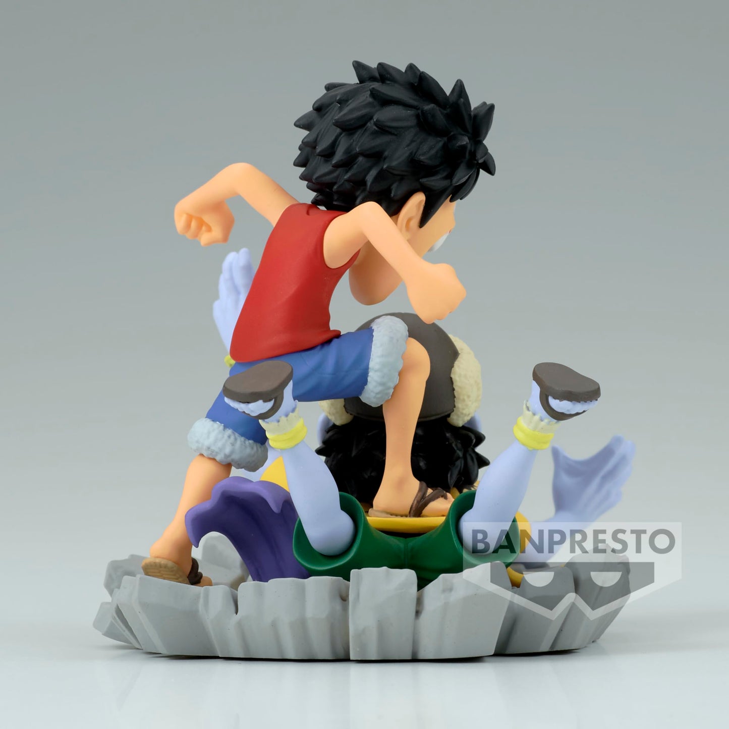 Banpresto One Piece Log Stories: Monkey D. Luffy vs Arlong Figure – World Collectable Display