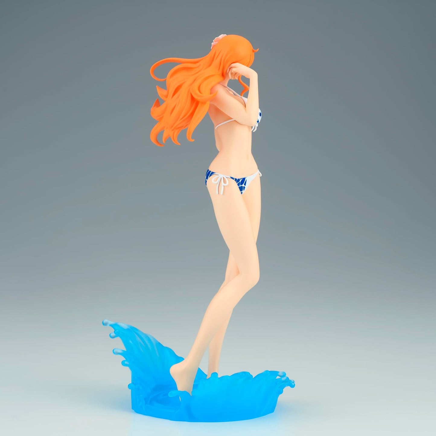 Banpresto One Piece Nami Splash Style Figure – Glitter & Glamours, 9.1" Tall (Official Bandai Spirits)