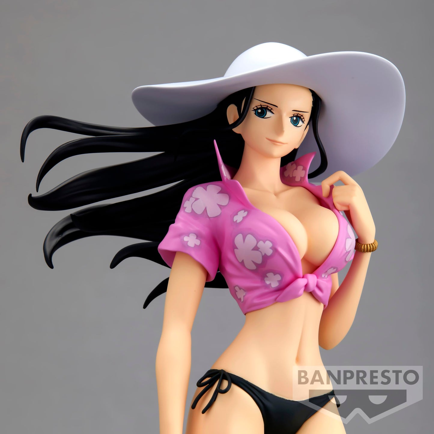 Banpresto One Piece Nico Robin Splash Style Figure – Glitter & Glamours, 9.1 Inches Tall
