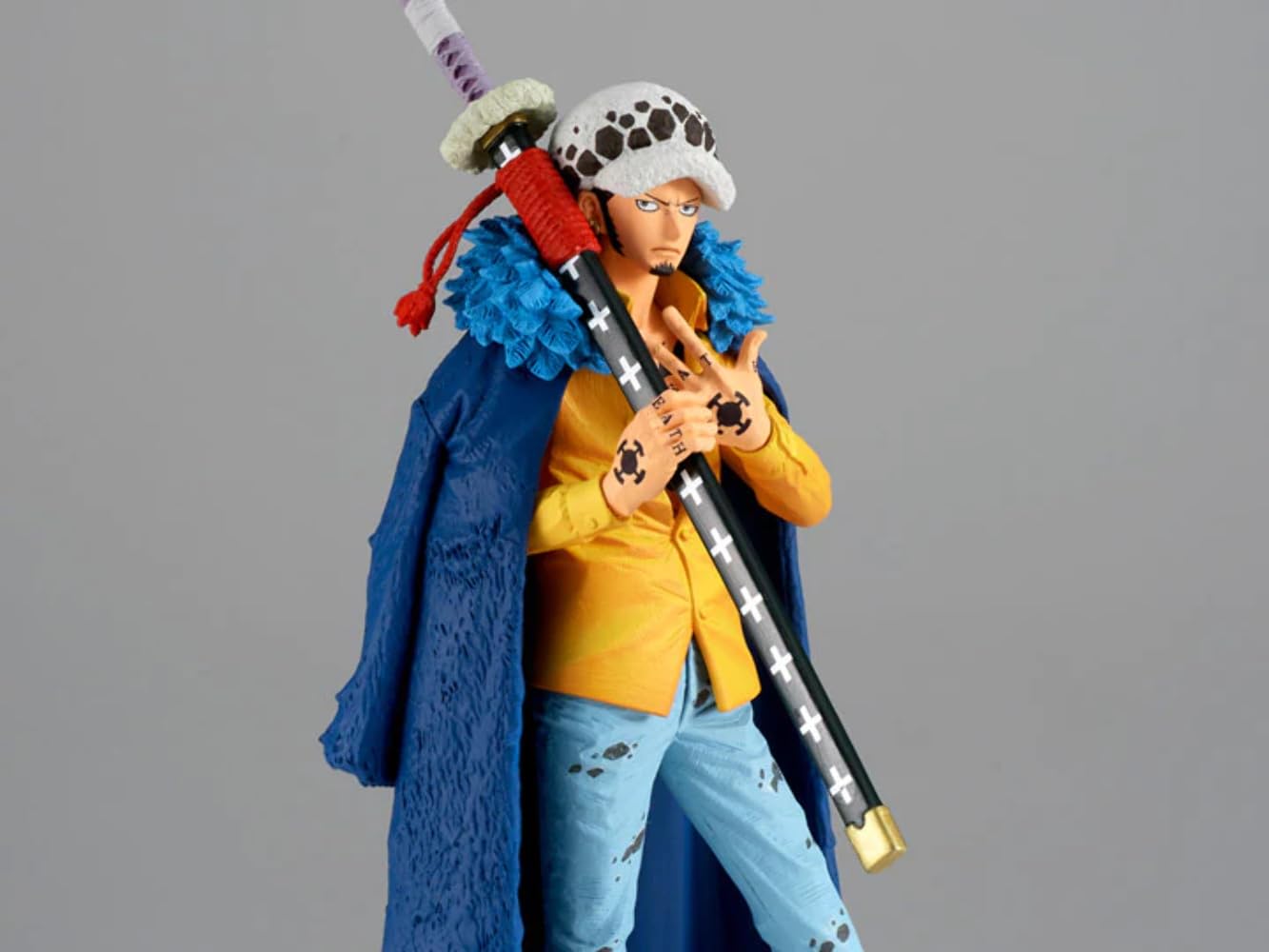 Banpresto One Piece Trafalgar Law Wanokuni King of Artist Figure - 9-Inch Display