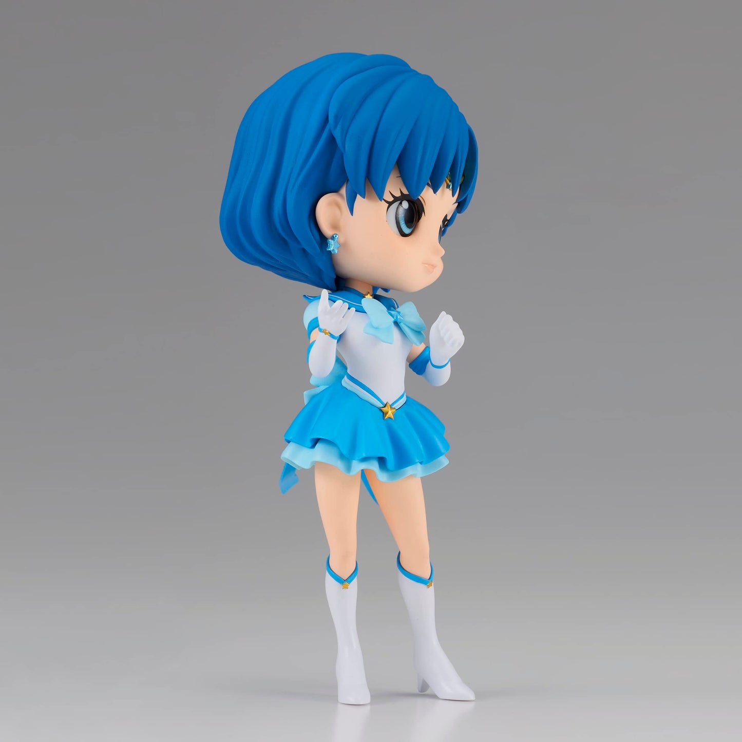 Banpresto Q Posket Eternal Sailor Mercury Ver A – Sailor Moon Cosmos Movie Figure