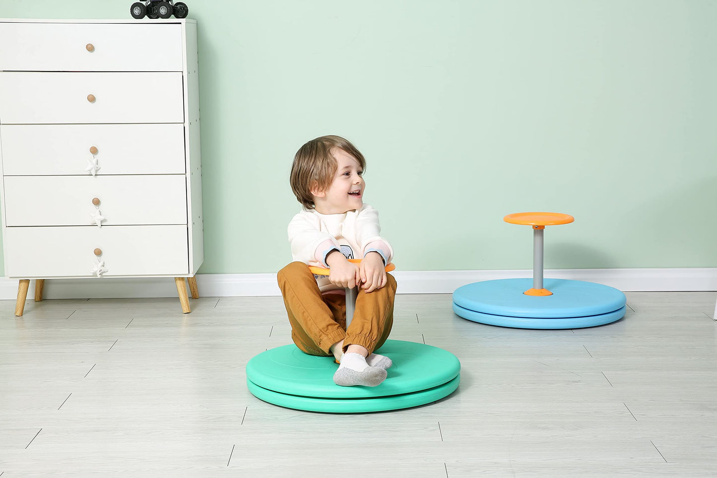 BARNEY KAITE BS Spinner-X Seated Spinner Toy for Kids 3+ — Bigger Size, Durable Green