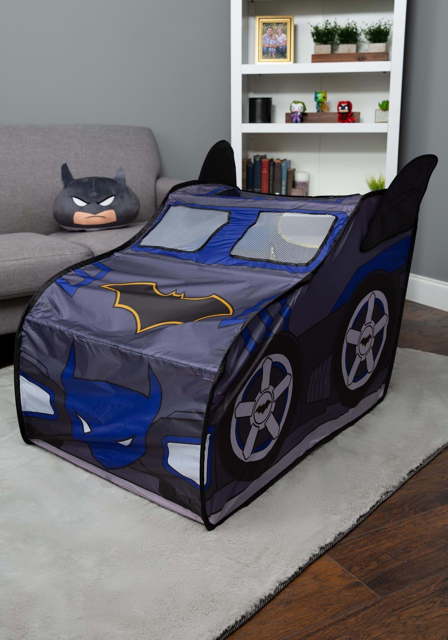 Batman Batmobile Pop Up Tent – Large Indoor Playhouse for Kids | Easy Fold & Carry Bag | Sunny Days Entertainment