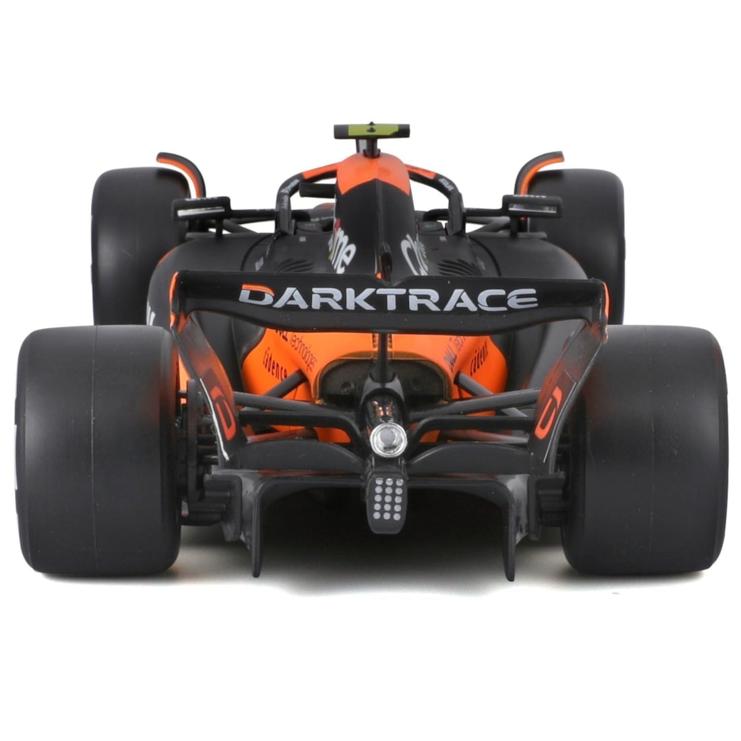 Bburago 1:24 2024 Race McLaren MCL38 with Norris #4 – Die-Cast Model Car