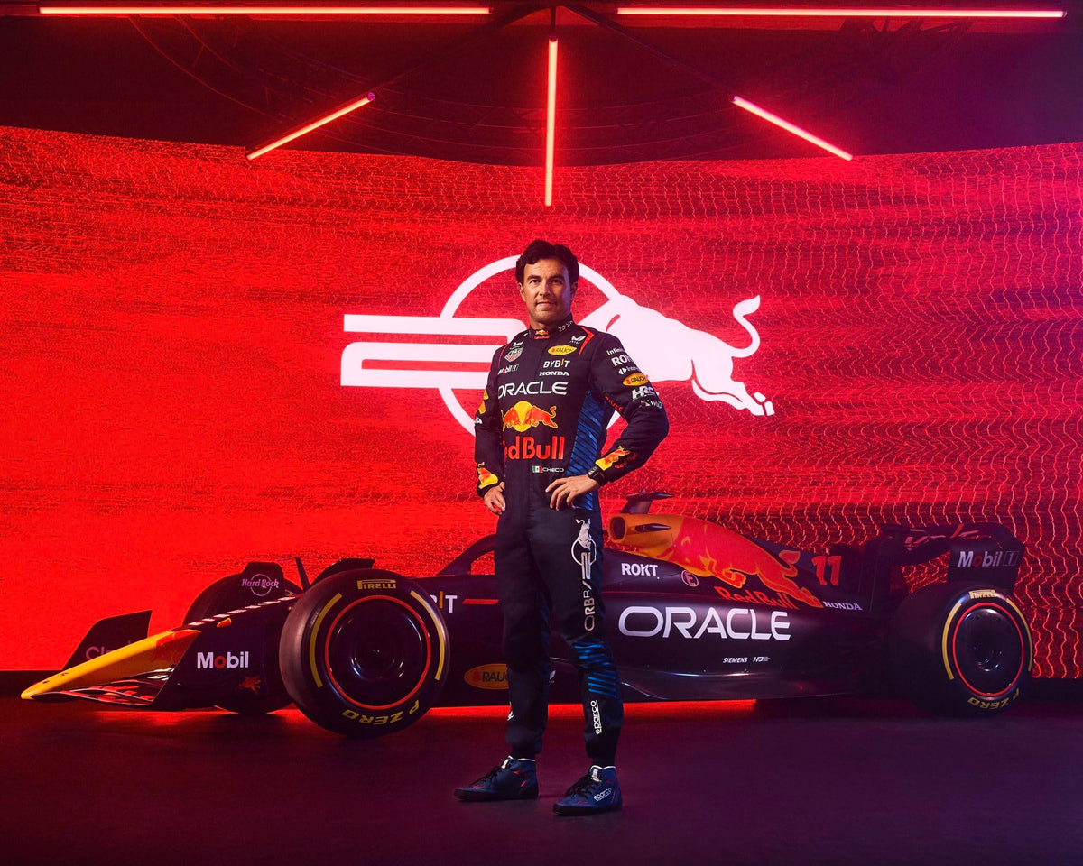 Bburago 1/43 Red Bull Racing RB20 F1 GP 2024 Diecast – Sergio Perez #11 Checo Perez