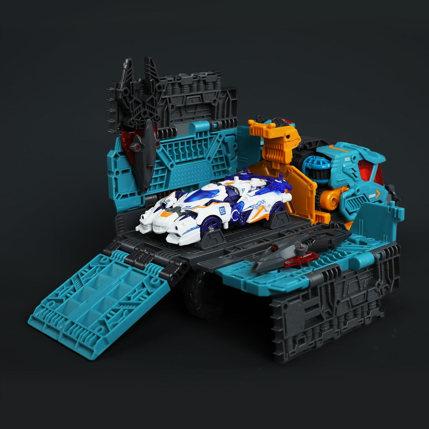 BEASTBOX 52TOYS BEASTDRIVE BD-13 Cyclops: Dual-Mode Deformation Figure