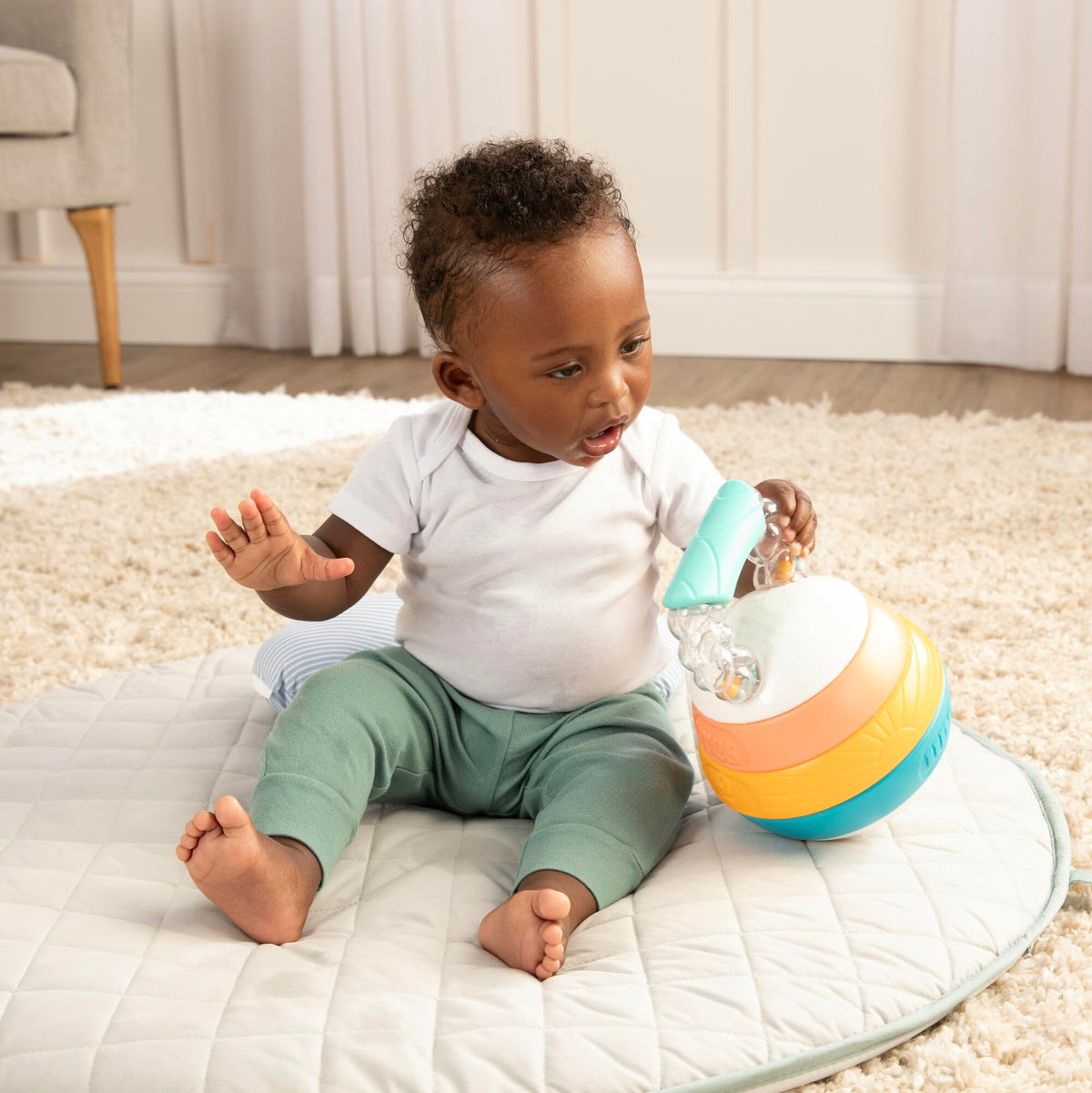 BEBÉ FUERTE Stack and Count Kettlebell Activity Toy by Robin Arzón – Bilingual Stacking Toys for Babies & Toddlers
