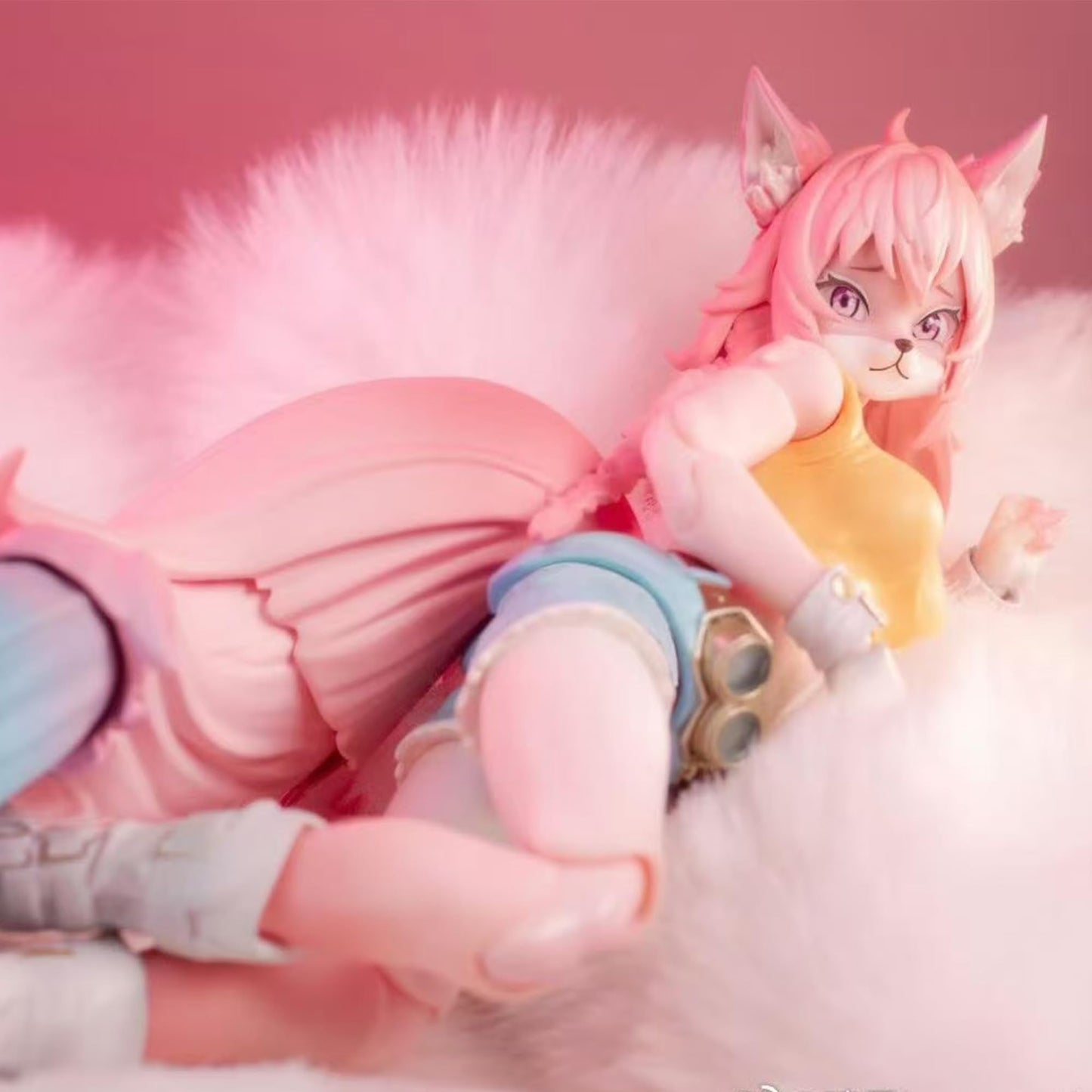 BEERISE LADOTOYS 1/12 Action Figure – Mender Liya Alopex Pink Limited Edition, 6-inch Poseable Collectible (Ages 15+)