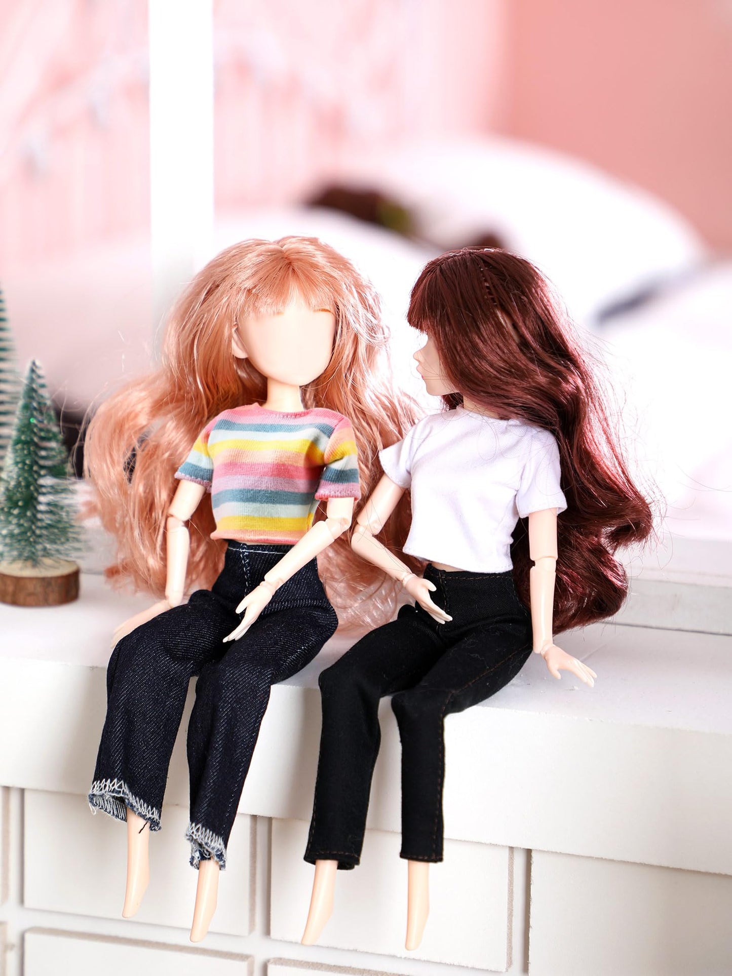 Bencailor 8 Pieces Christmas Doll Clothes Set for 11.5-Inch Dolls – Sweaters, Denim Pants & T‑Shirt