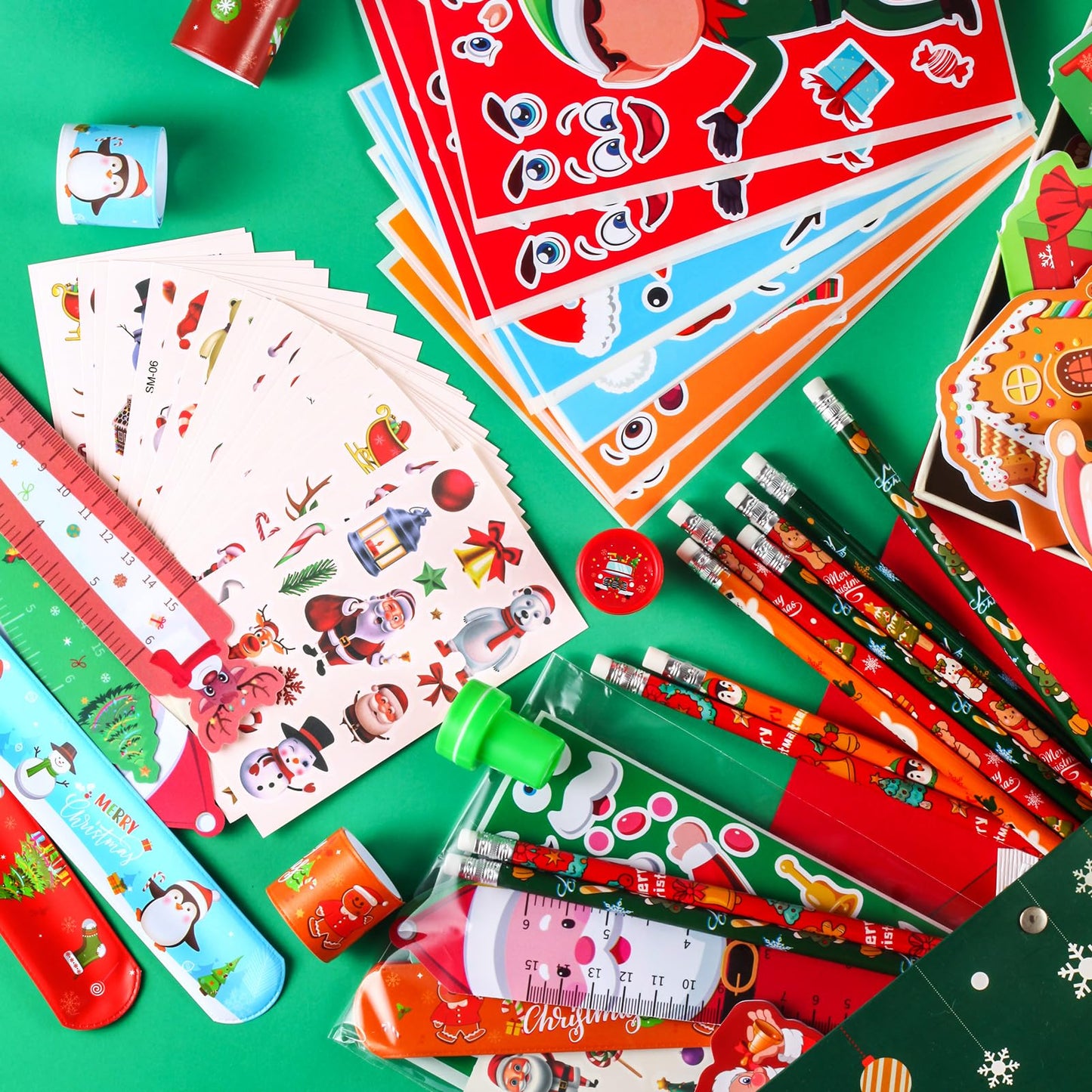 BenLouis Christmas Stationery Set – Classroom Favors (12-Pack)