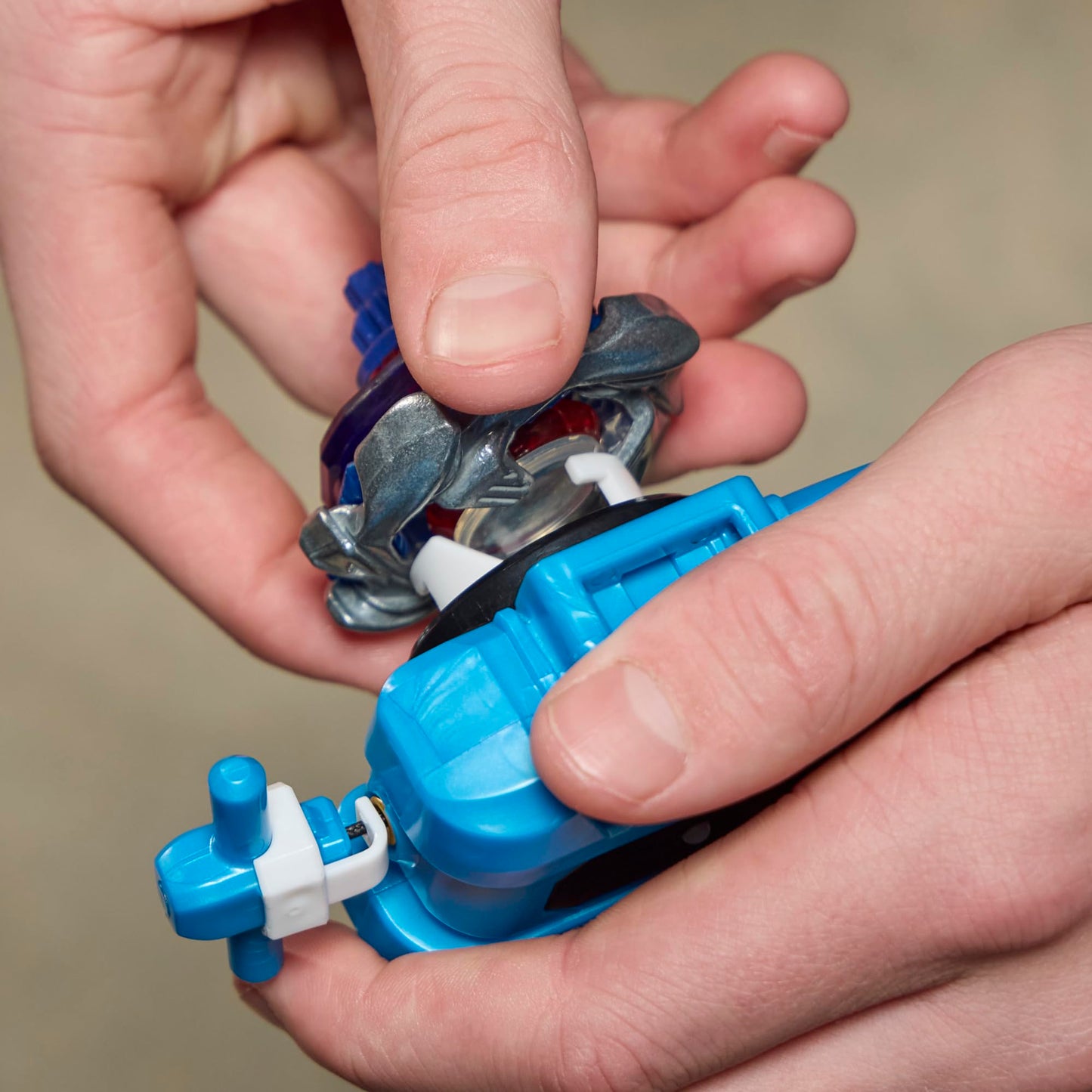 Beyblade X Pack: Cobalt Dragoon 2-60C Deluxe Left Spin Rope Launcher
