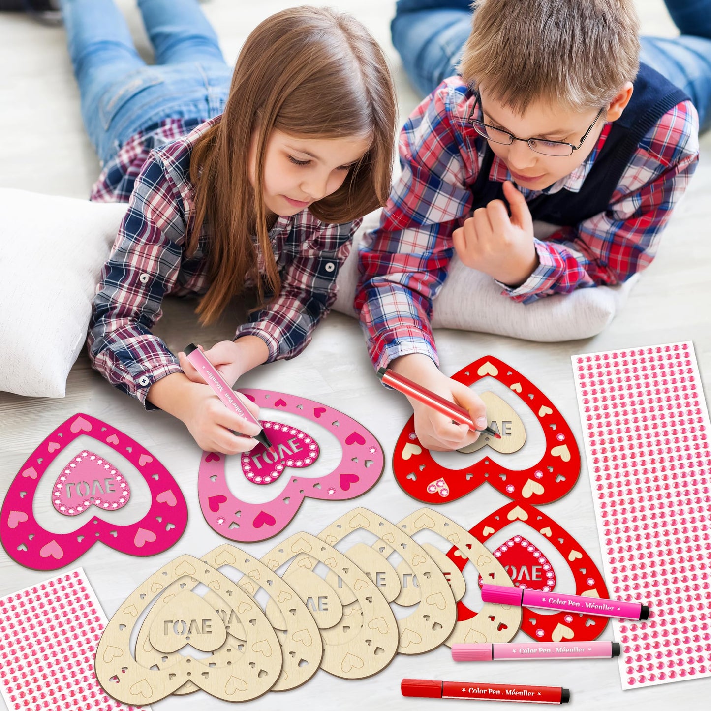 BeYumi DIY Wooden Heart Craft Kit – 24 Hearts with Gem Stickers