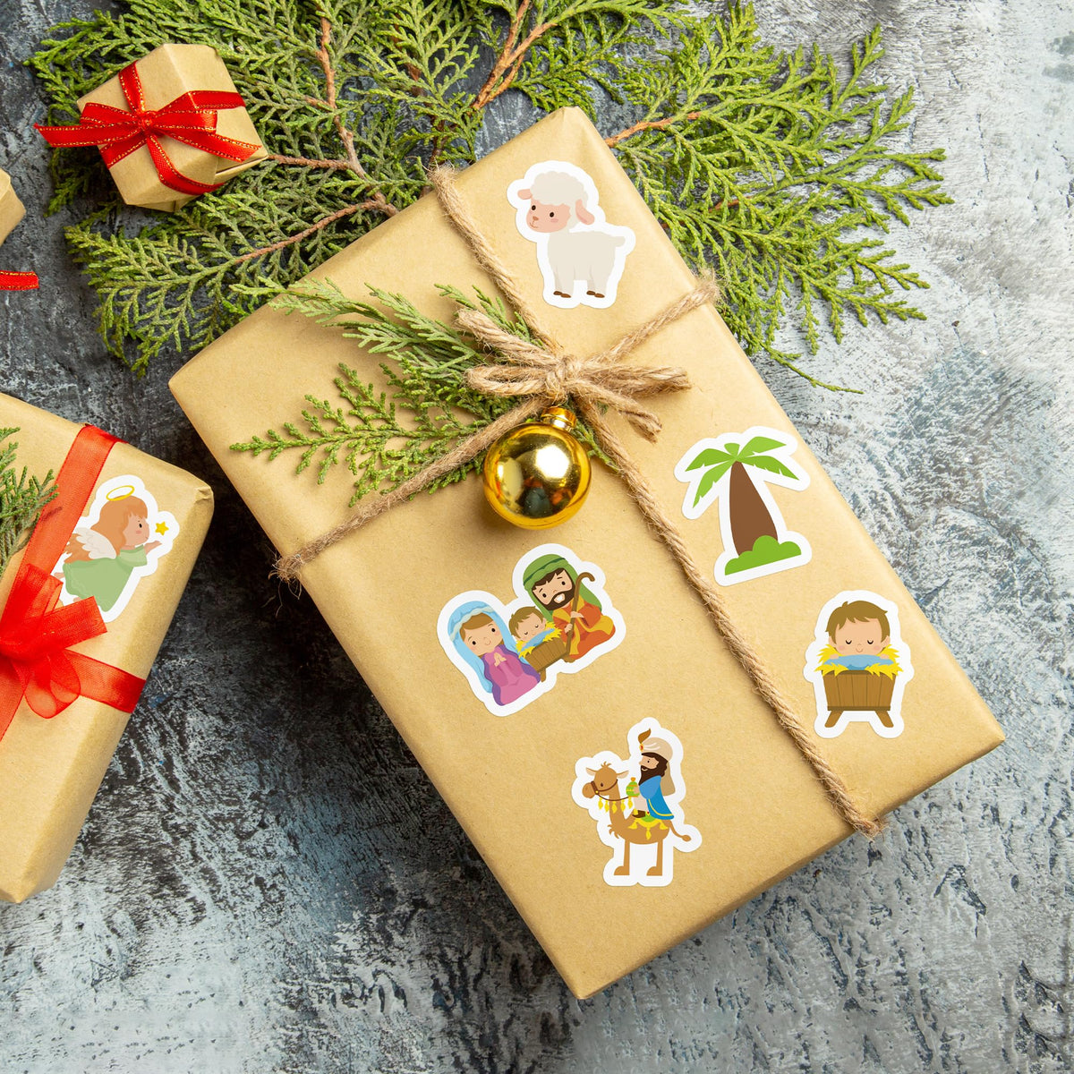BeYumi Christmas Nativity Sticker Set — 1000 Pcs on 2 Rolls, Waterproof Vinyl