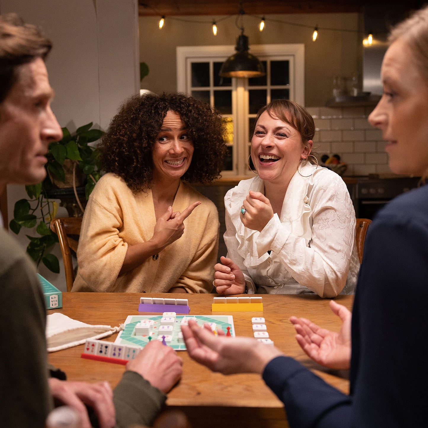 Bezzerwizzer Setup Board Game – Innovative Rummy Twist for 2-4 Players, 25 Min Playtime