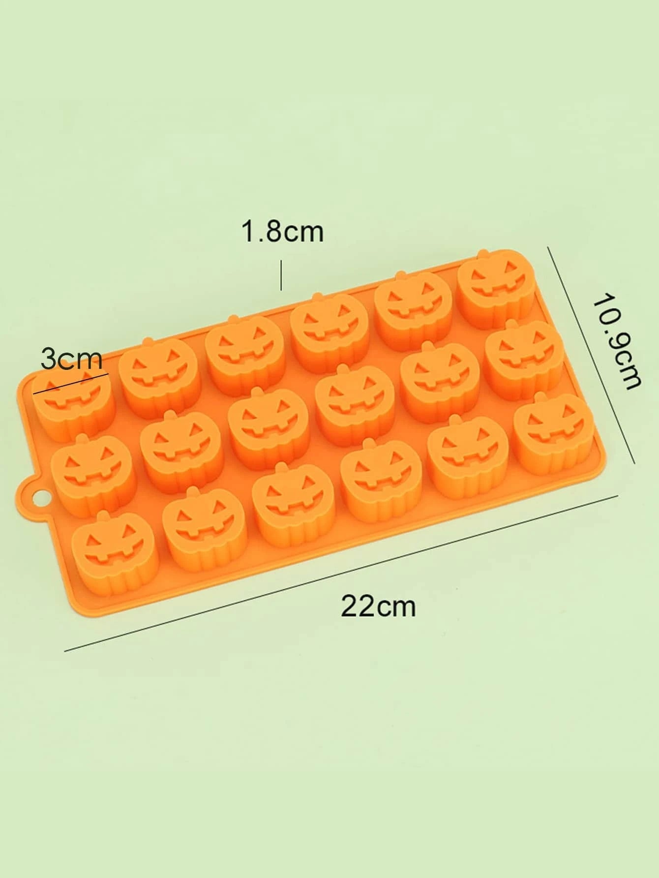 1Pc Mini Funny Pumpkin Silicone Chocolate Mold Orange Pumpkin Shape Halloween Mold for Gummy Cake Candy Jelly