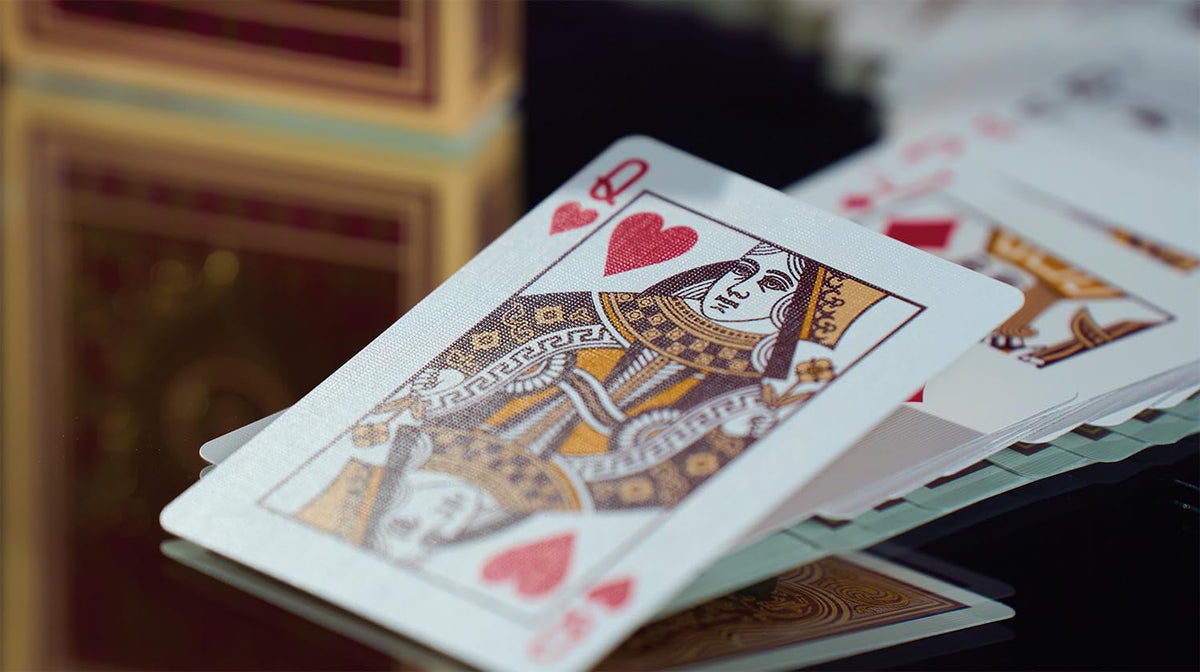 Bicycle Verbena Floral Premium Playing Cards with Gold Foil – 1 Deck