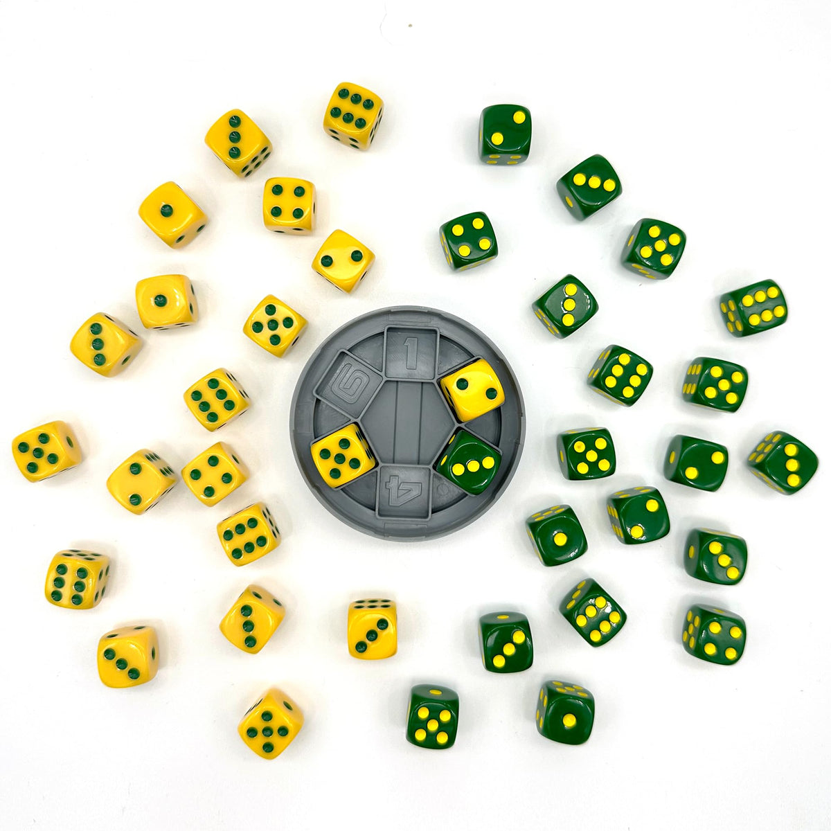 Big Discoveries Trash Dice – Fast-Paced 2-Player Family Dice Game with 40 Dice