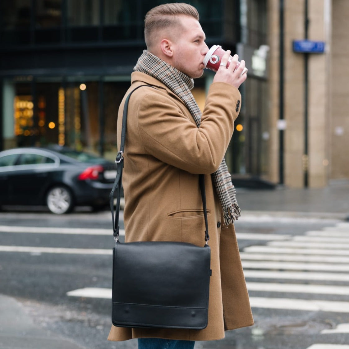 Soft Tannery Leather Messenger - Tan