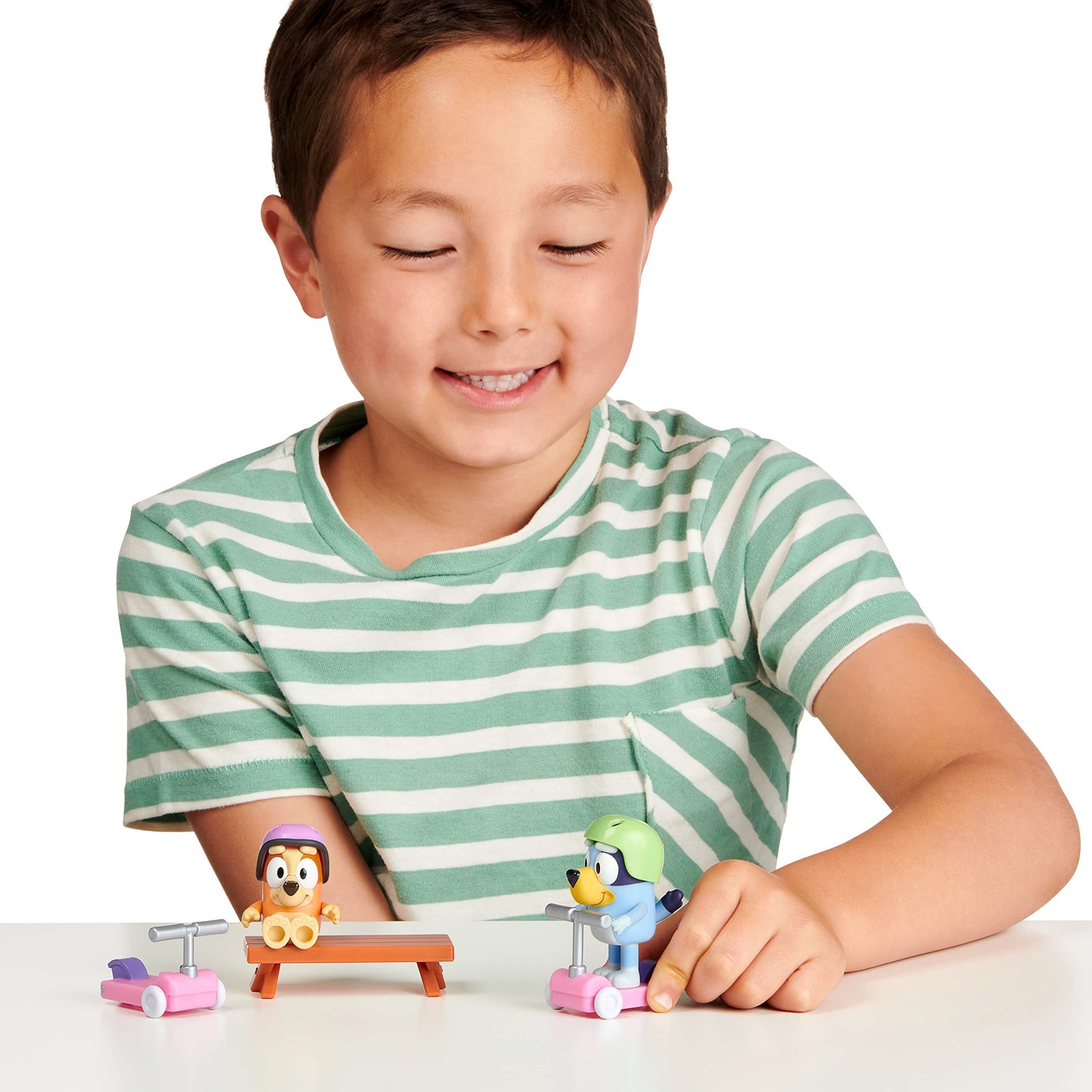 Bluey Vehicle 2-Pack: Bingo & Bluey Scooter Fun – 2.5–3 in Articulated Figures