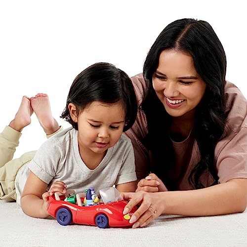 Bluey Escape Convertible Playset – 2.5-inch Figure, 4 Accessories, Toddler Car Toy