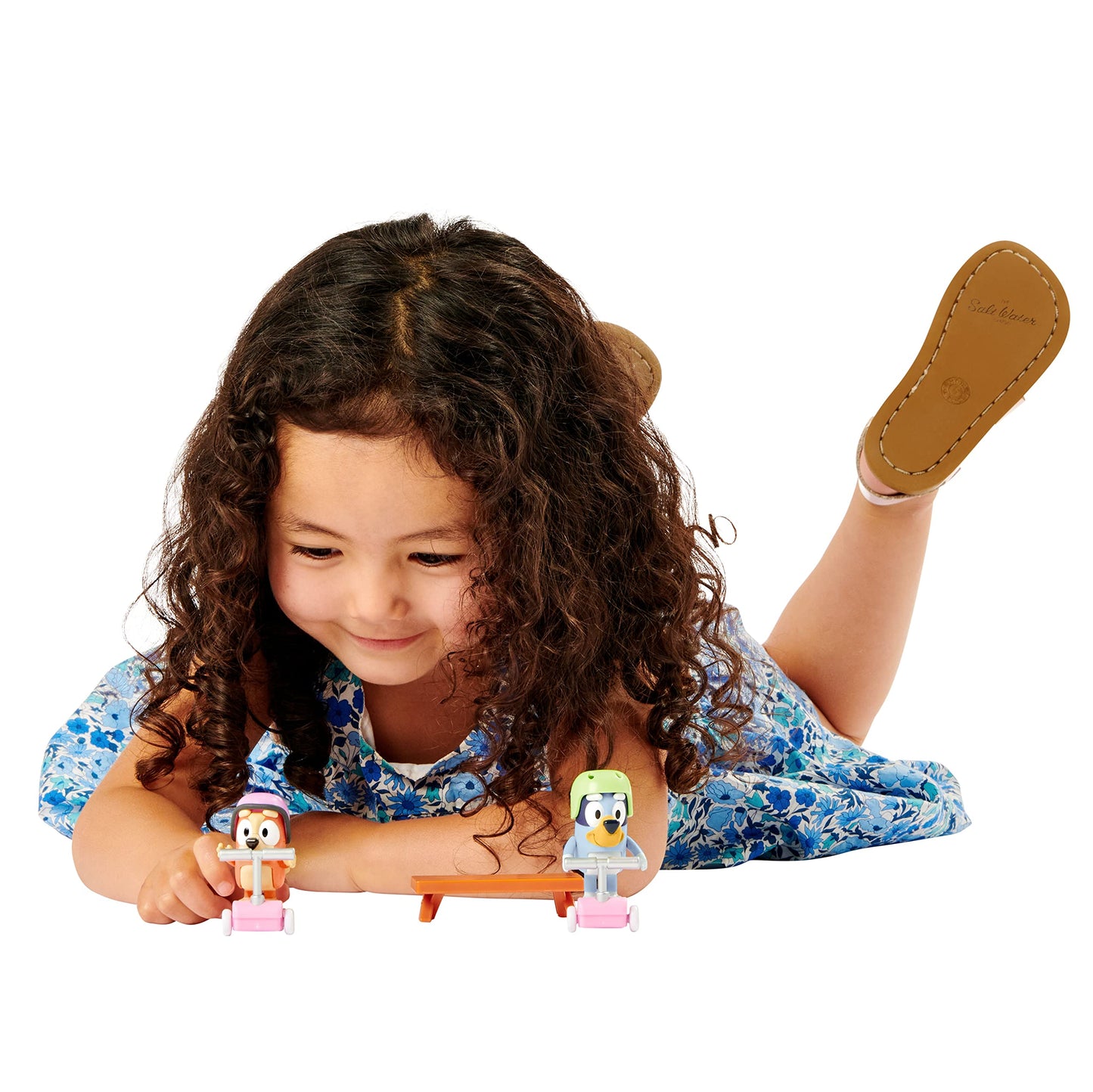 Bluey Vehicle 2-Pack: Bingo & Bluey Scooter Fun – 2.5–3 in Articulated Figures