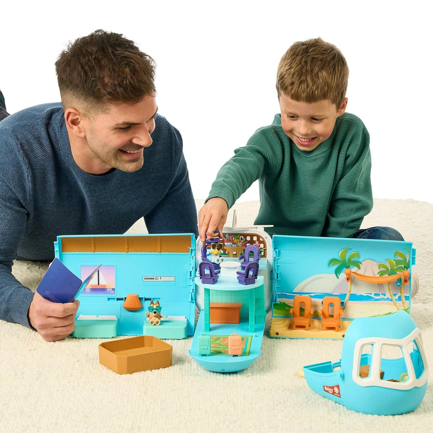 Bluey 3-in-1 Transforming Plane Mega Set | 12 Figures & 30 Play Pieces