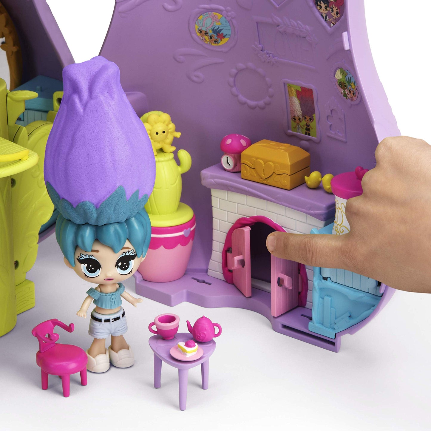 Blume Secret Surprise Garden Playset — Water-Reveal, 30 Surprises & Rare Doll