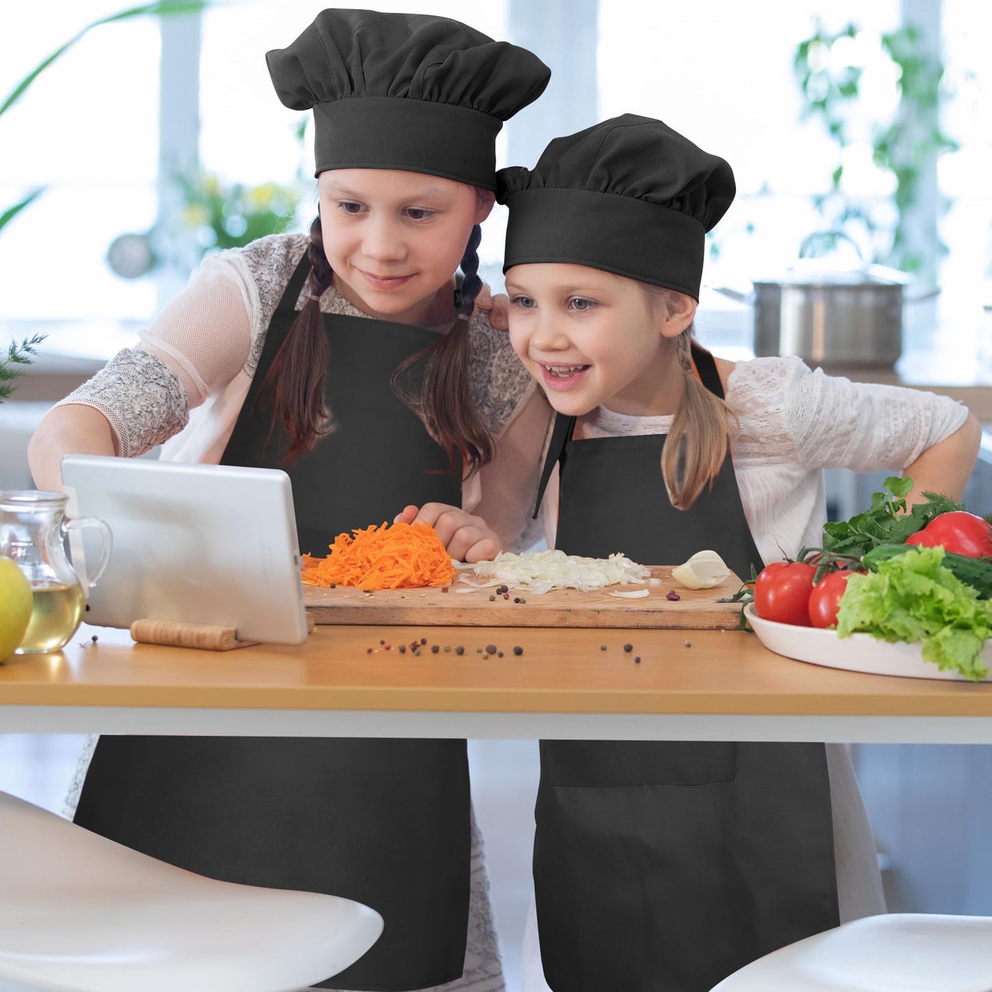 Bouiexye Kids Apron and Chef Hat Set – Adjustable with 2 Pockets