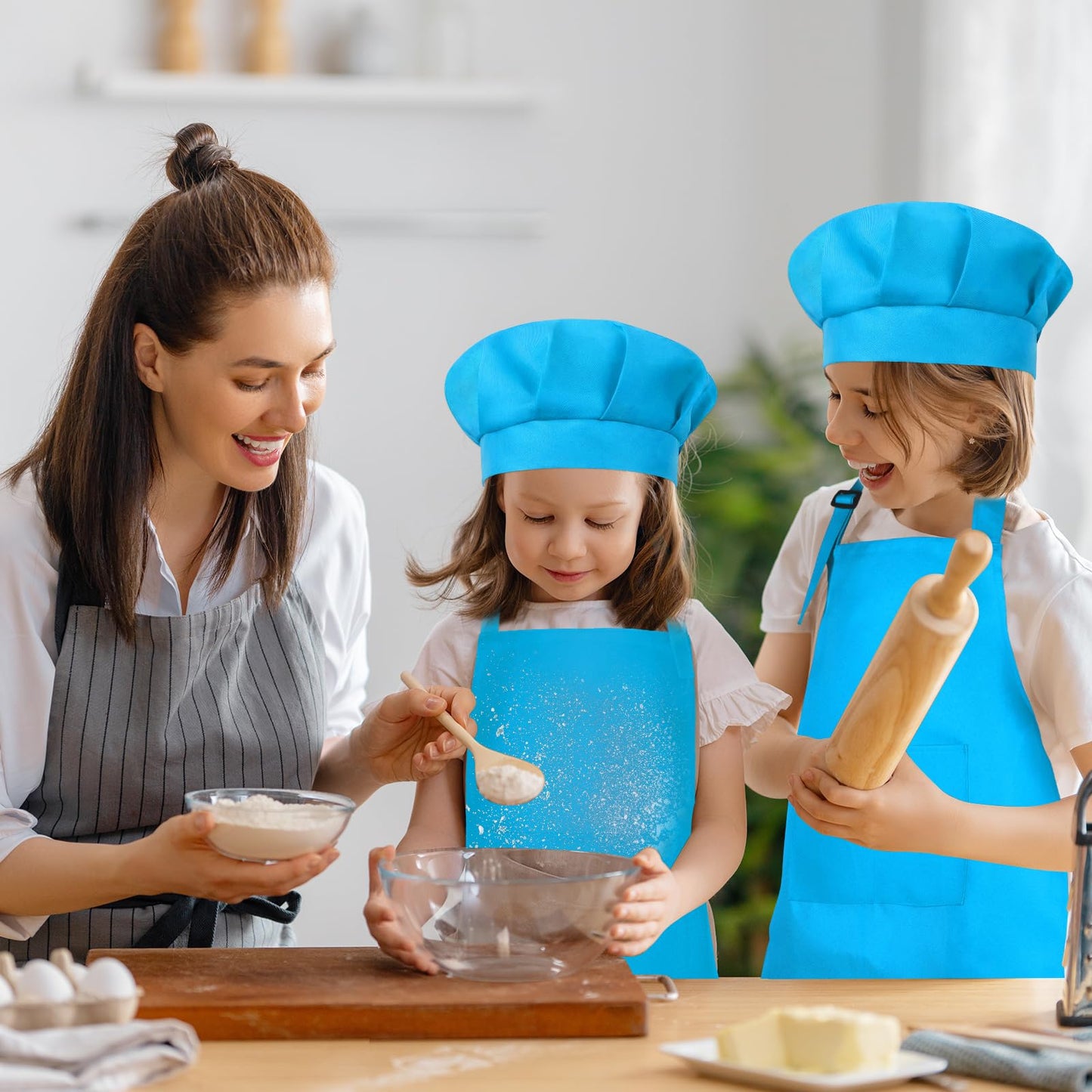 Bouiexye 1 Set Kids Apron & Chef Hat (Blue) — Adjustable, 2 Pockets for Cooking, Painting & Crafts