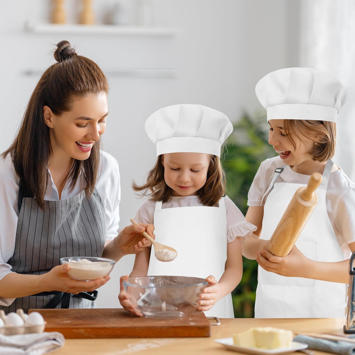 Bouiexye Kids Apron & Chef Hat Set – Adjustable, Two Pockets, White