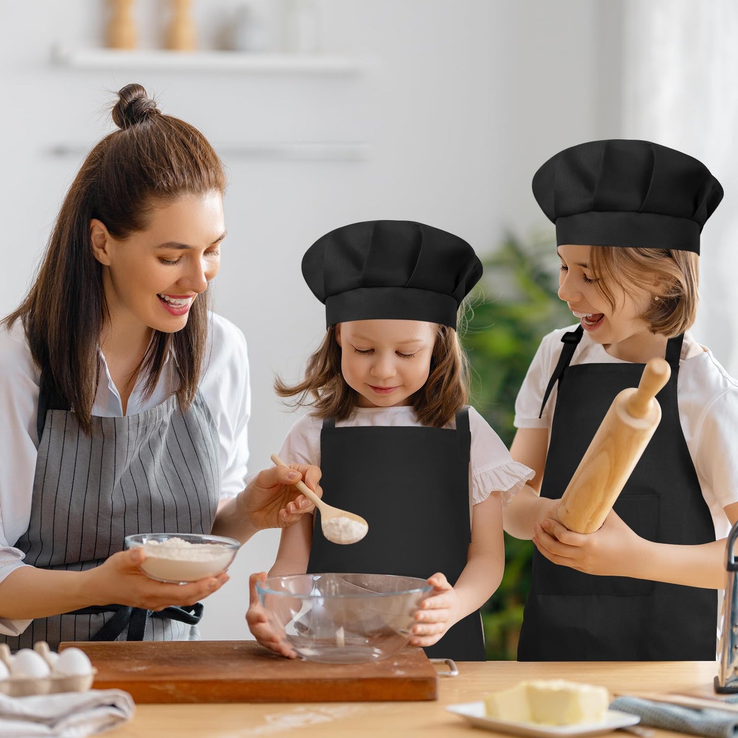 Bouiexye Kids Apron and Chef Hat Set – Adjustable with 2 Pockets