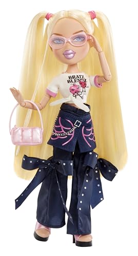 Bratz Stylin' Cloe Fashion Doll with Customizable Tee & Accessories