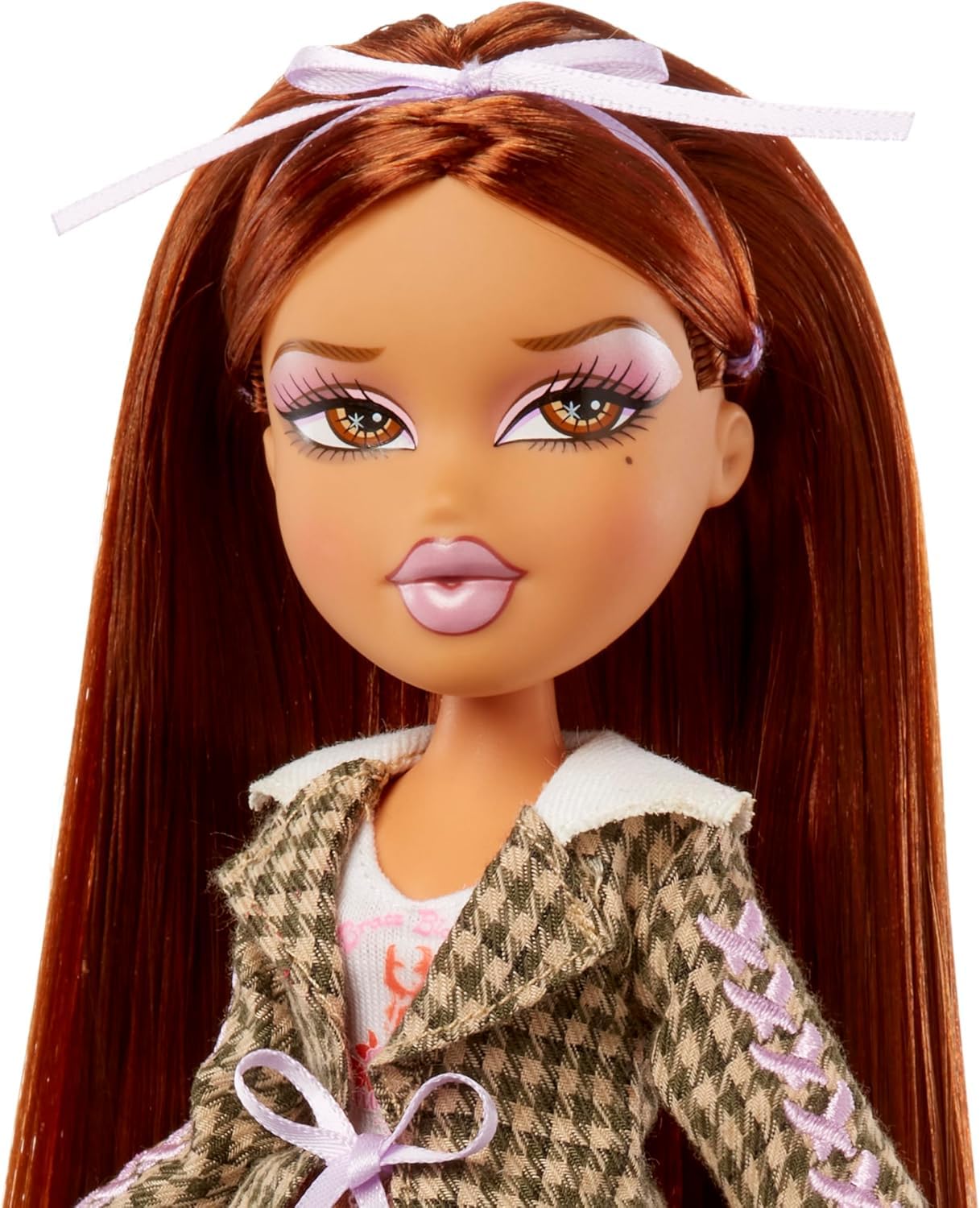 Bratz Stylin’ Yasmin Fashion Doll with Customizable Tee & Accessories