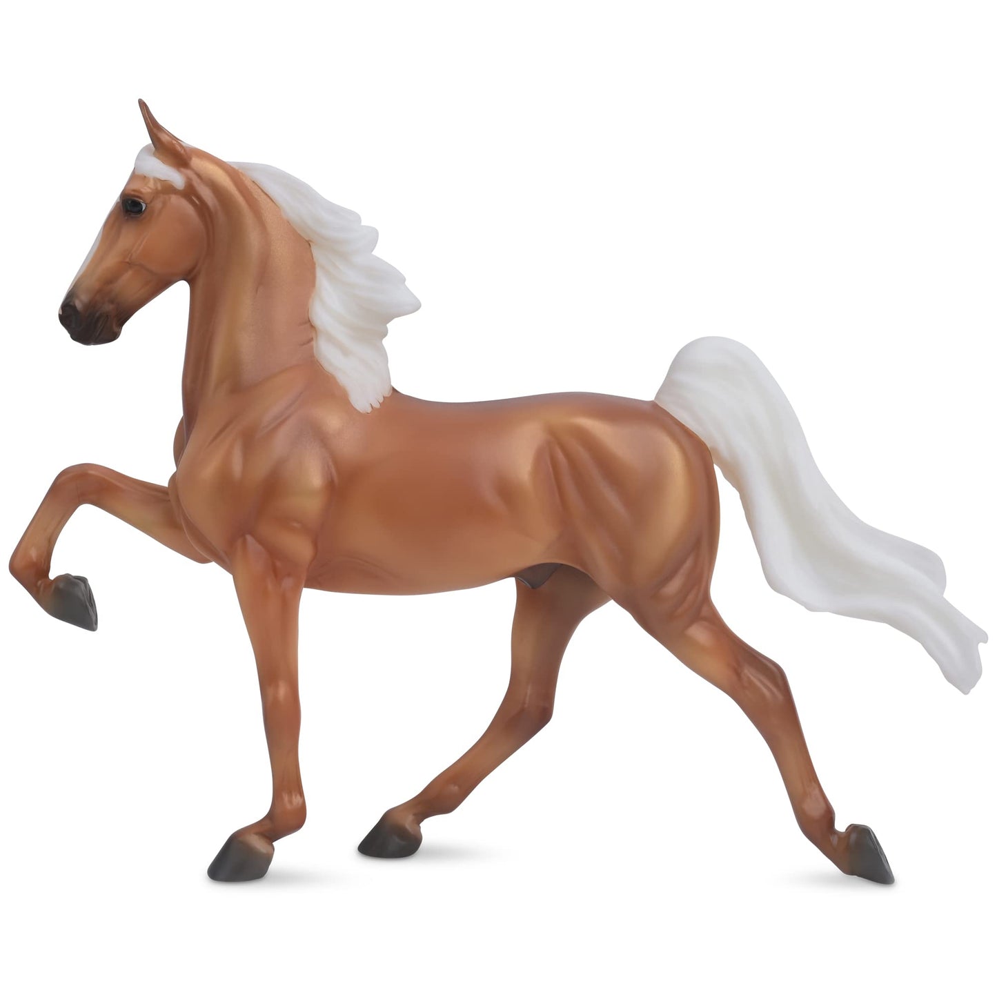 Breyer Freedom Series Palomino Saddlebred – 1:12 Scale Horse Model #1055 (9.75 x 7 inches)