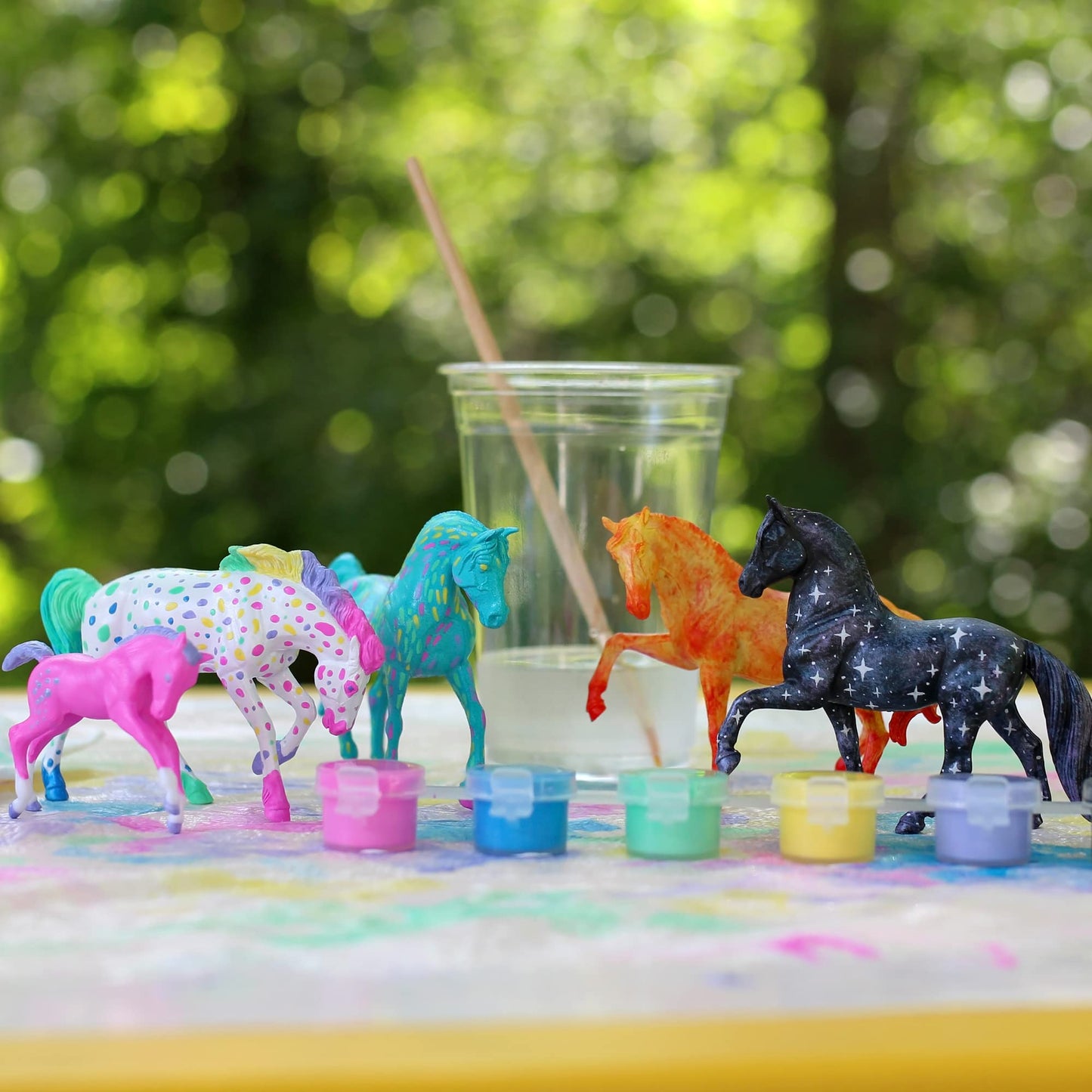 Breyer Stablemates Fantasy Horse Paint Set – 5 Piece, 1:32 Scale, Model #4235, Yellow